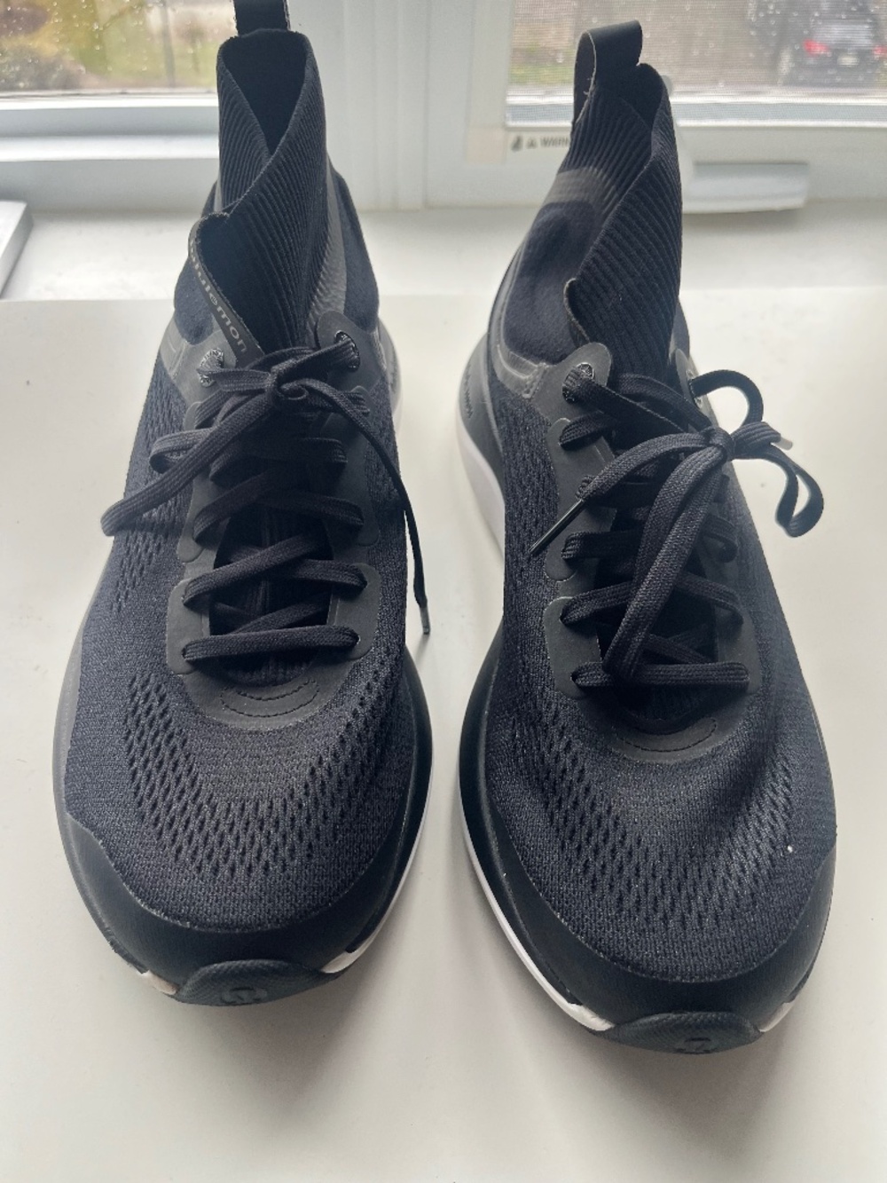 Lululemon Black Running Shoes – Women's Size 10
